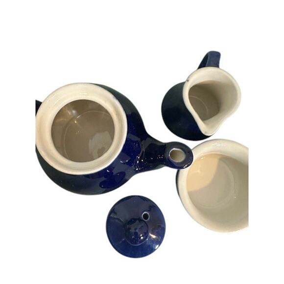 Hall Marine Blue Hot Water Teapot with a Creamer & Sugar Bowl Tea Set VTG - Picture 4 of 8